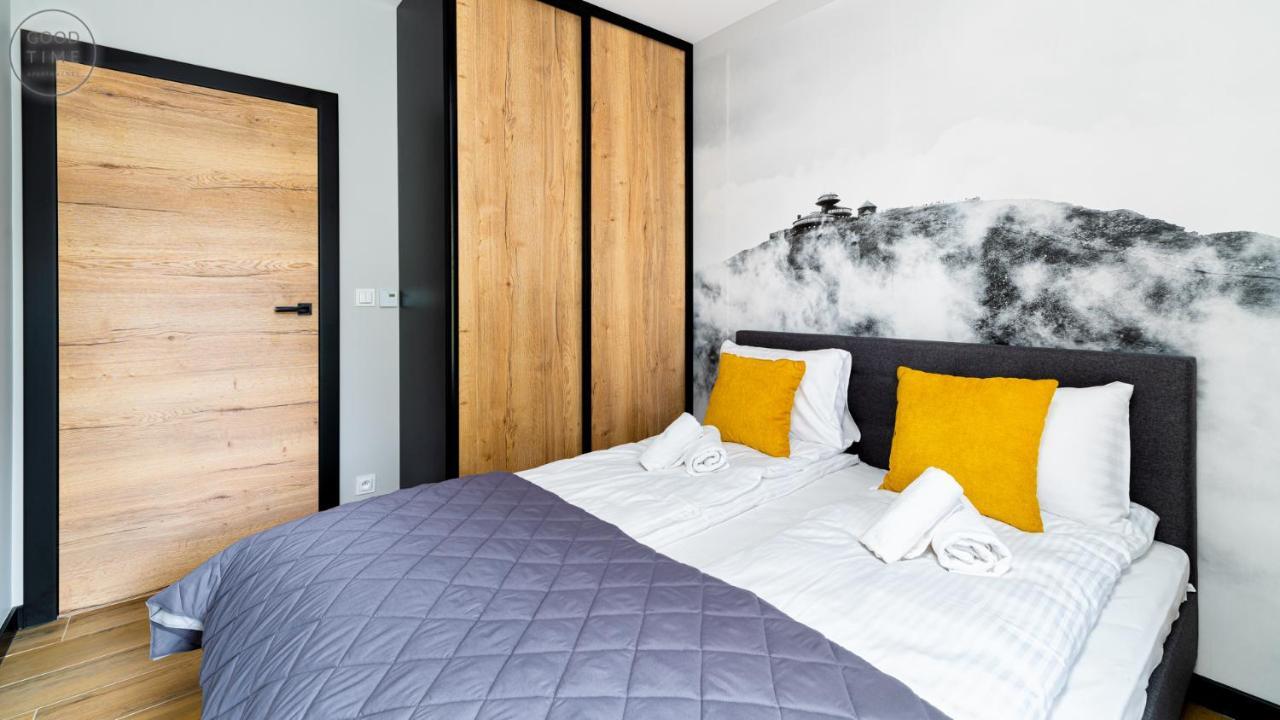 Apartamenty Good Time - Stone Hill IV ชกลาร์สกา ปอเรมบา ภายนอก รูปภาพ