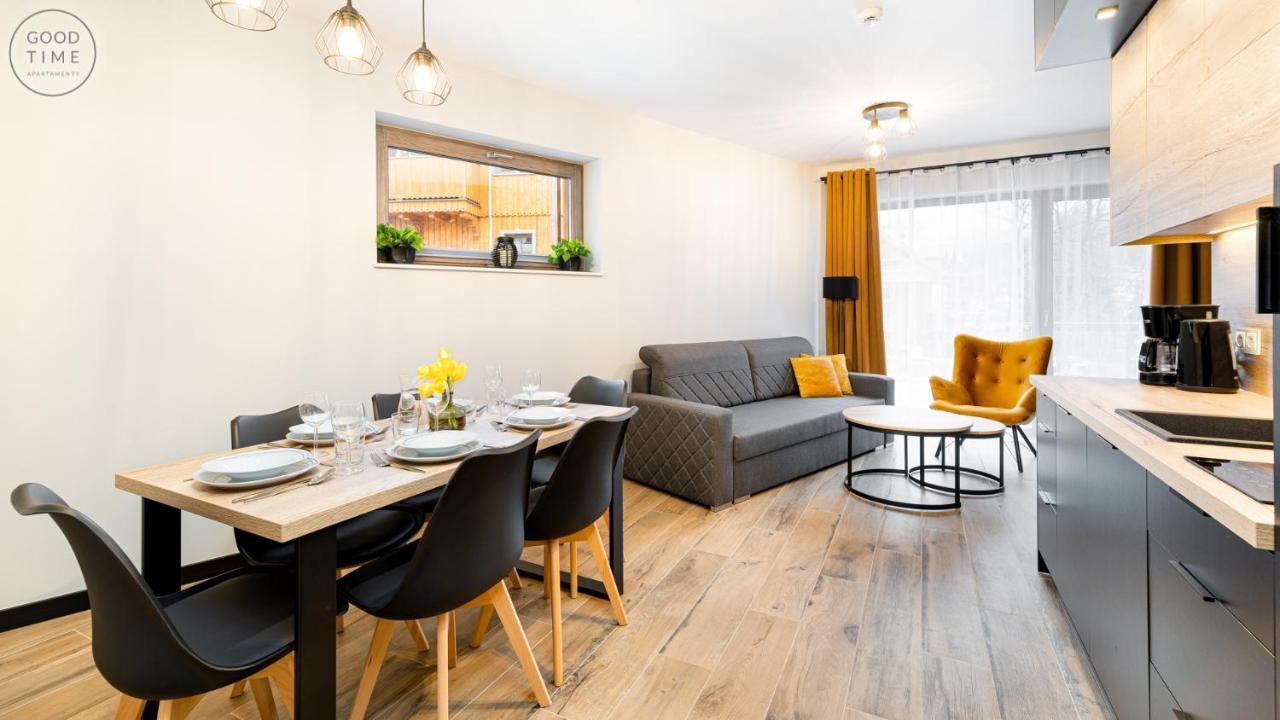 Apartamenty Good Time - Stone Hill IV ชกลาร์สกา ปอเรมบา ภายนอก รูปภาพ