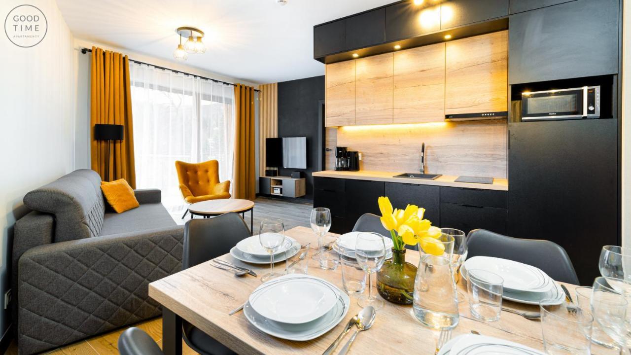 Apartamenty Good Time - Stone Hill IV ชกลาร์สกา ปอเรมบา ภายนอก รูปภาพ
